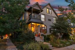 Victorian Home 3 BEDS Near Hospitals & Colleges